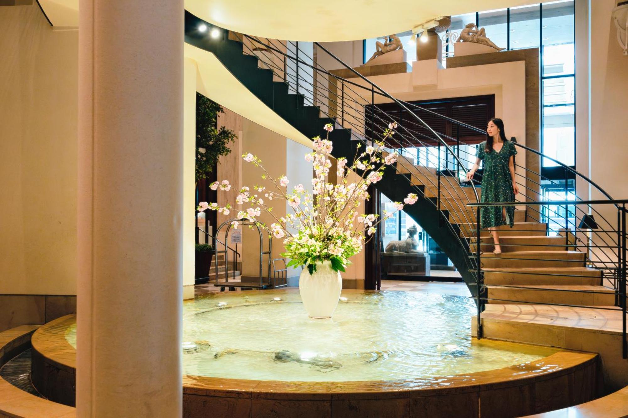 Hotel Nikko Kanazawa Exterior foto The lobby of the hotel